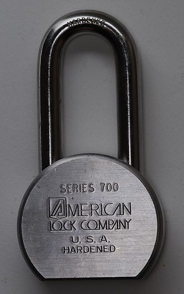 File:American 700 padlock.jpg
