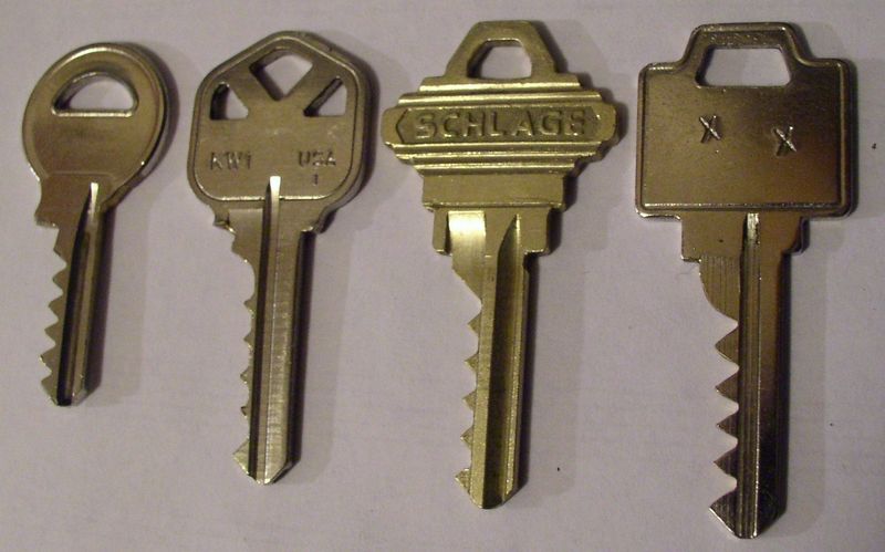 File:Lockwiki Bumping Keys.jpg